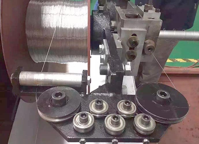 Линия для производства шланга из ПВХ с армированием спиральной провлокой-481