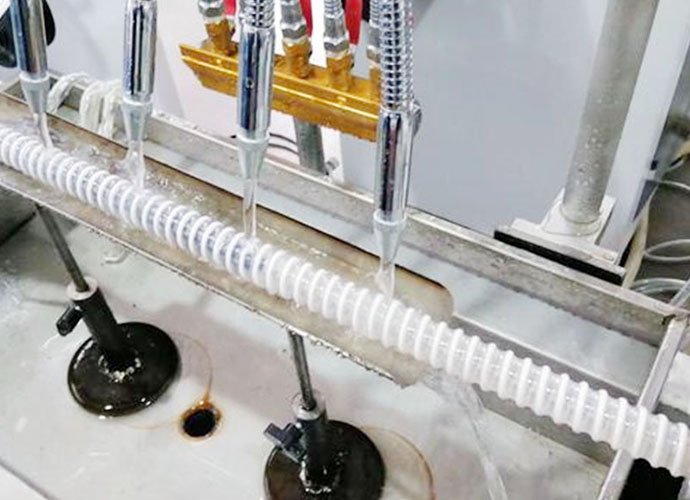 Линия для производства спирально-армированных шлангов из ПВХ -471